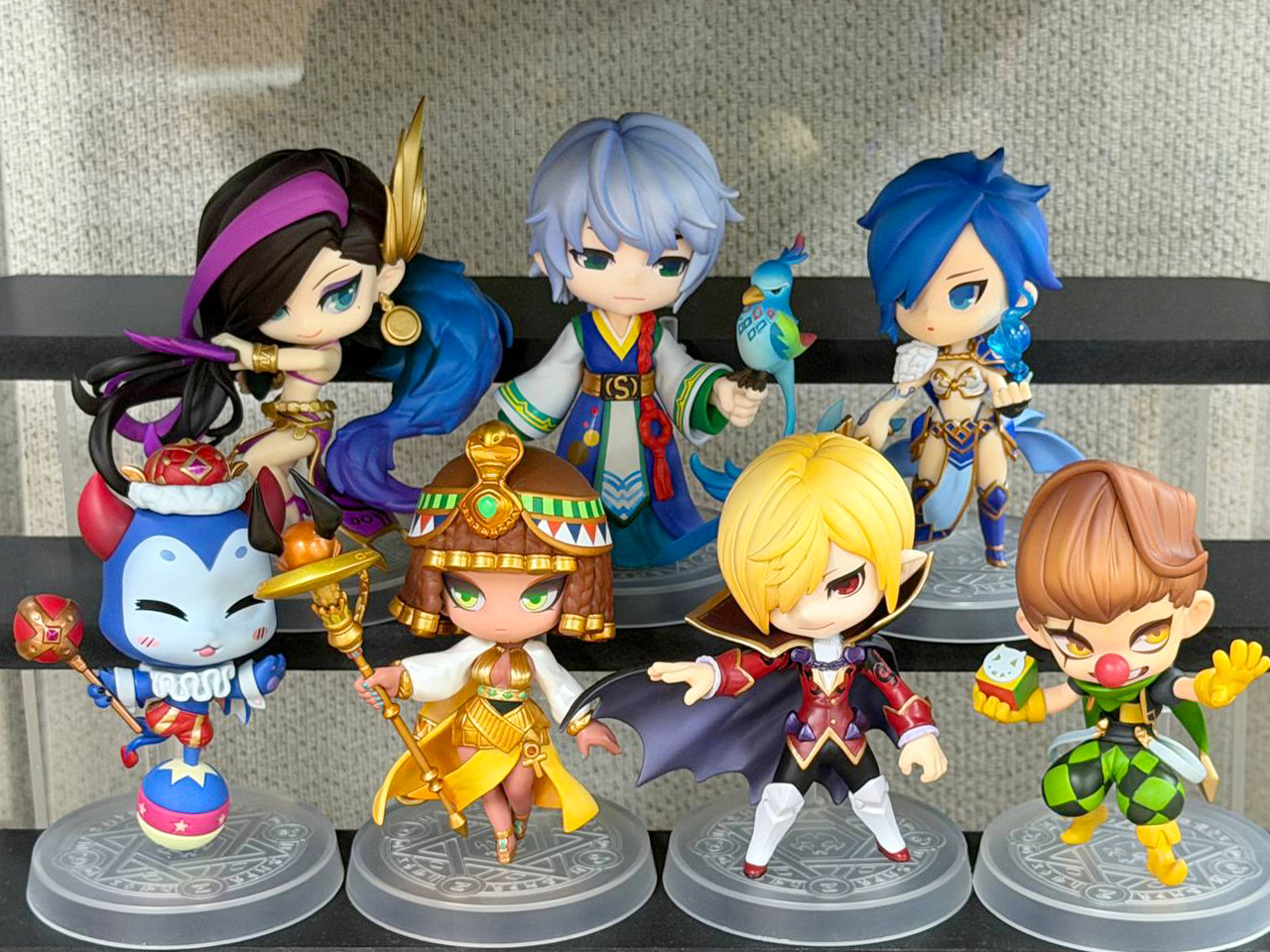 컴투스 스토어 피규어 2